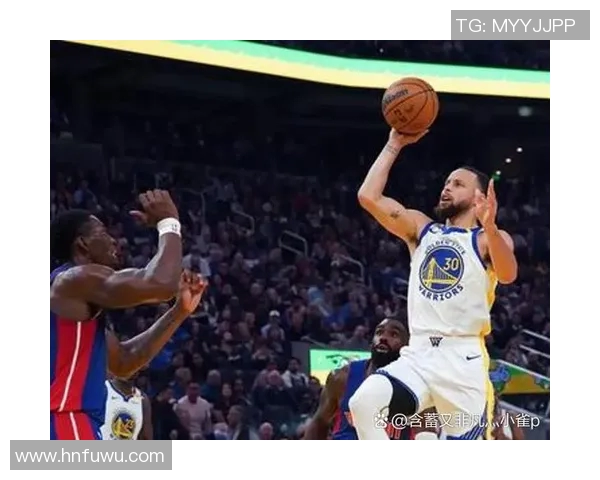 勇士对阵活塞库里本场比赛得分情况分析及精彩瞬间回顾